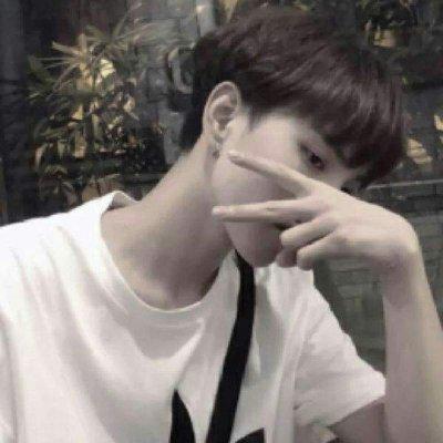 2018最火爆男生微信头像帅气超拽 有一个很想念但不能联系的人分享!-