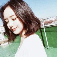 灯光下的短发美女_微信头像图片大全