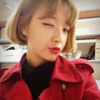 短发女生微信头像手绘黑白侧脸_微信头像图片大全