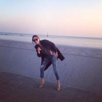 漂亮的女生侧脸微信头像_微信头像图片大全