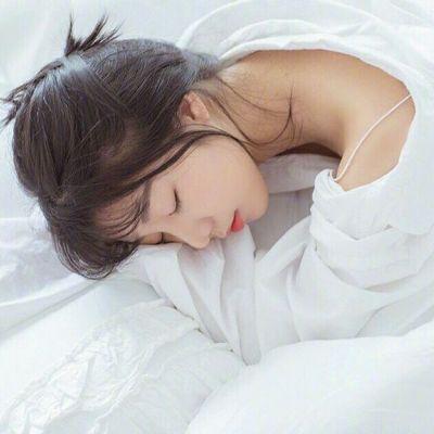 伤感微信女头像_缅怀过去的爱情伤感 - 个性8899头像网