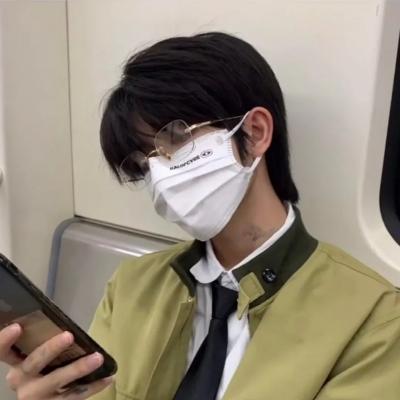 高清高级成熟简约男生微信头像图片,男生头像图片