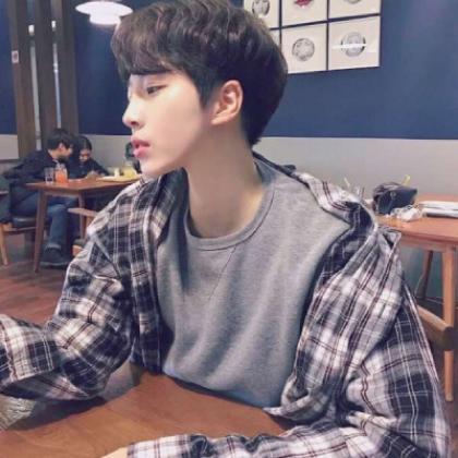 微信头像侧身男生头像_头像图片_扣扣乐园