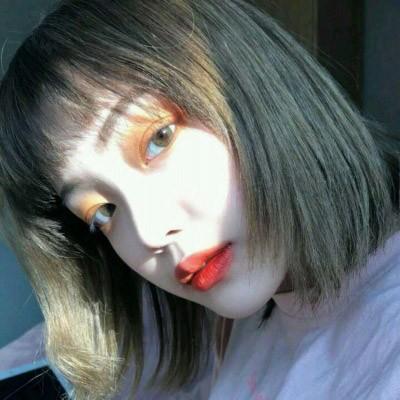 女生气质淡雅微信头像,女生头像图片-回车桌面