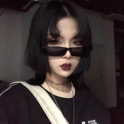 江孑 唯美暗黑系成熟稳重高冷范_微信头像_我要个性网