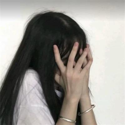 黑白伤感微信女生头像 悲伤逆流成河_女生头像_美头网