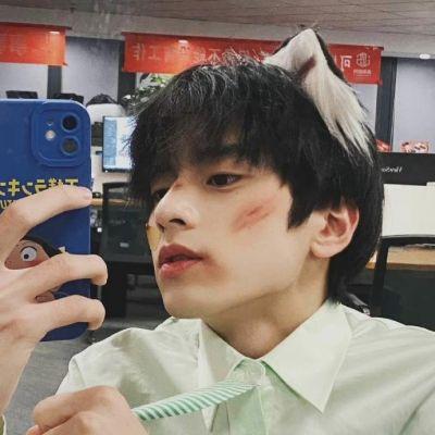 最火头像男生高清图片大全帅气男生个性微信头像图片