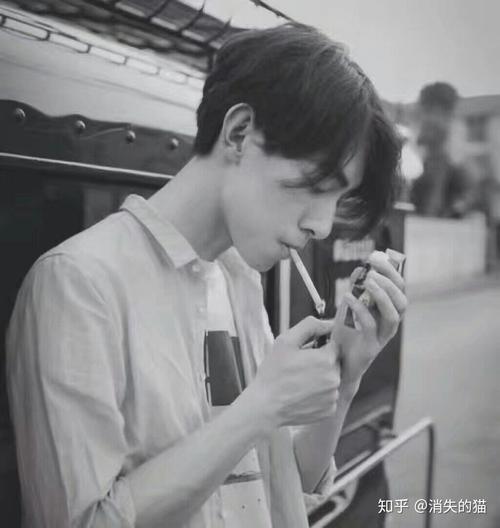 有什么适合男生的微信头像? - 知乎