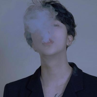 最近很火男生的头像 高清很火的微信头像男生真人图片_男生头像_美头