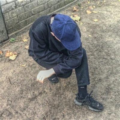 2019独一无二的微信头像男生 左顾右盼不自然的暗自喜欢,男生头像图片