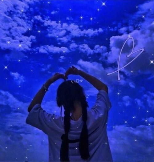 女生头像蓝色系天空简单 - 动漫卡通头像!