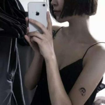 微信气质性感女生头像 很有女人味的性感女头像,女生头像图片-回车桌