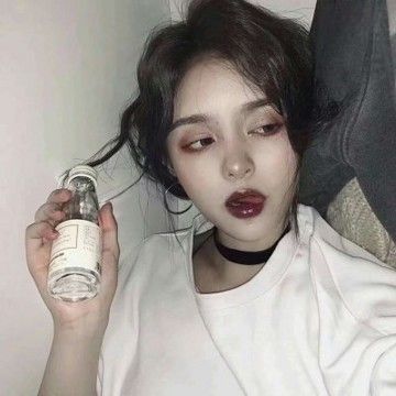 好看的欧美风女生头像,女生头像图片-回车桌面