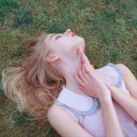 欧美风头像丨“恋爱里有两种遗憾” (2)