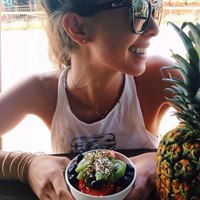 化妆很浓的一组重口味欧美女人头像 (11)