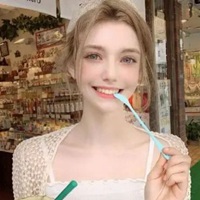 微笑小女孩头像图片甜美欧美风格 (4)