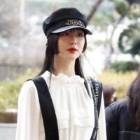 崔雪莉搞怪头像ins (12)