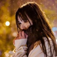 长发头像女生侧面高冷-侧脸高冷气质长发女生头像 (24)