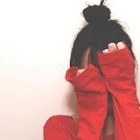 头像难过 难过悲伤的女生头像图片 (19)