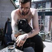 社会小伙纹身吸烟头像 (9)