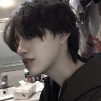 “逆袭”高颜值男头像 是不是你的style (13)