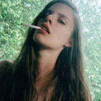 抽烟喝酒的头像女生 (15)