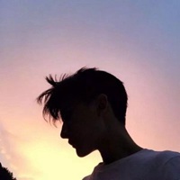 气质男生头像：爱你是一场孤独盛宴难收敛 (15)