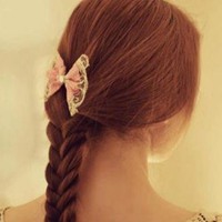 扎蓝色蝴蝶结女孩头像 (7)