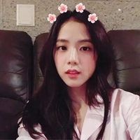 超可爱的jennie头像