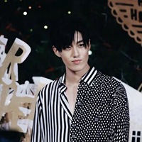 气质撩人的小哥哥头像//帅气迷人 (15)